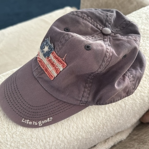Life is good America hat with adjustable back - Picture 2 of 3